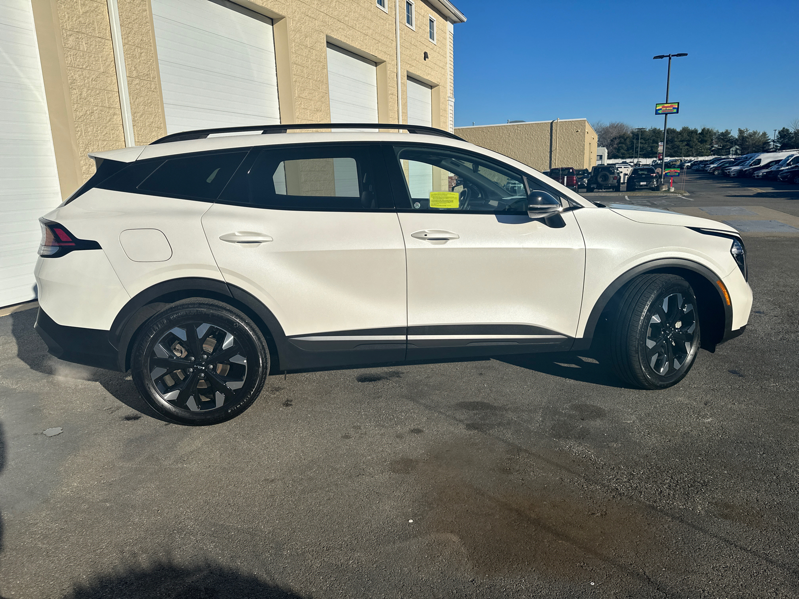 2023 Kia Sportage Plug-In Hybrid X-Line 11