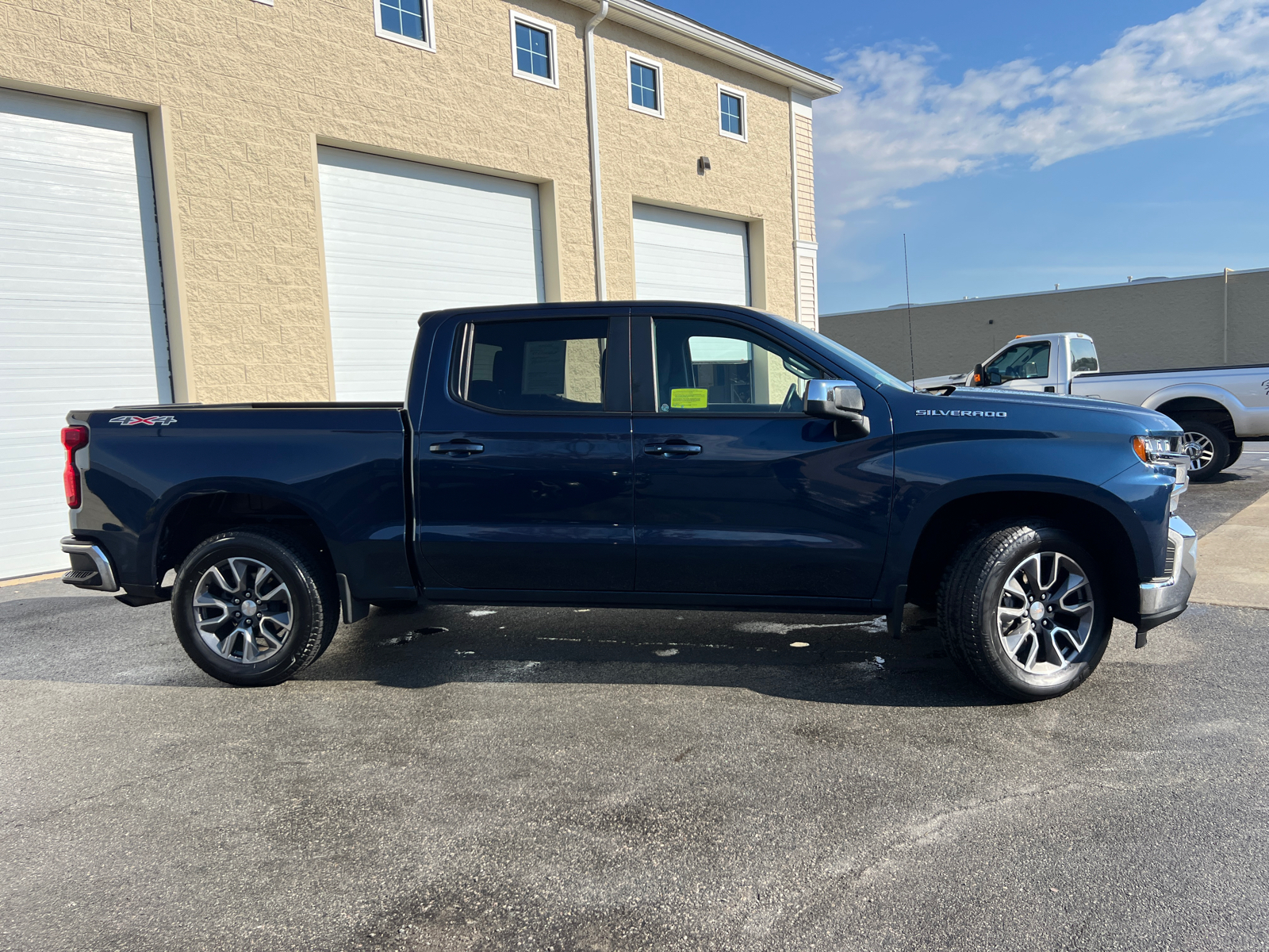 2022 Chevrolet Silverado 1500 LTD LT 11