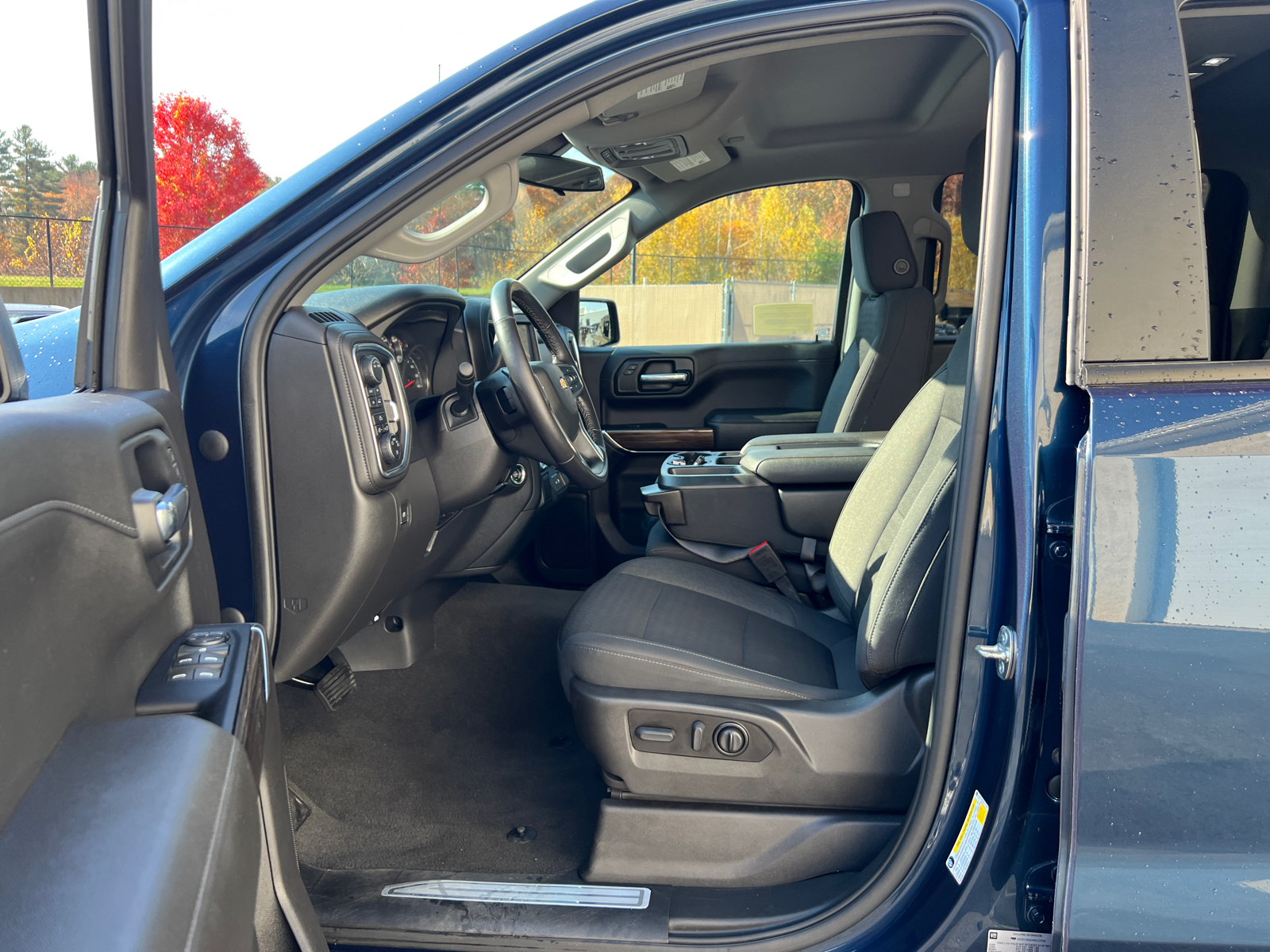 2022 Chevrolet Silverado 1500 LTD LT 30