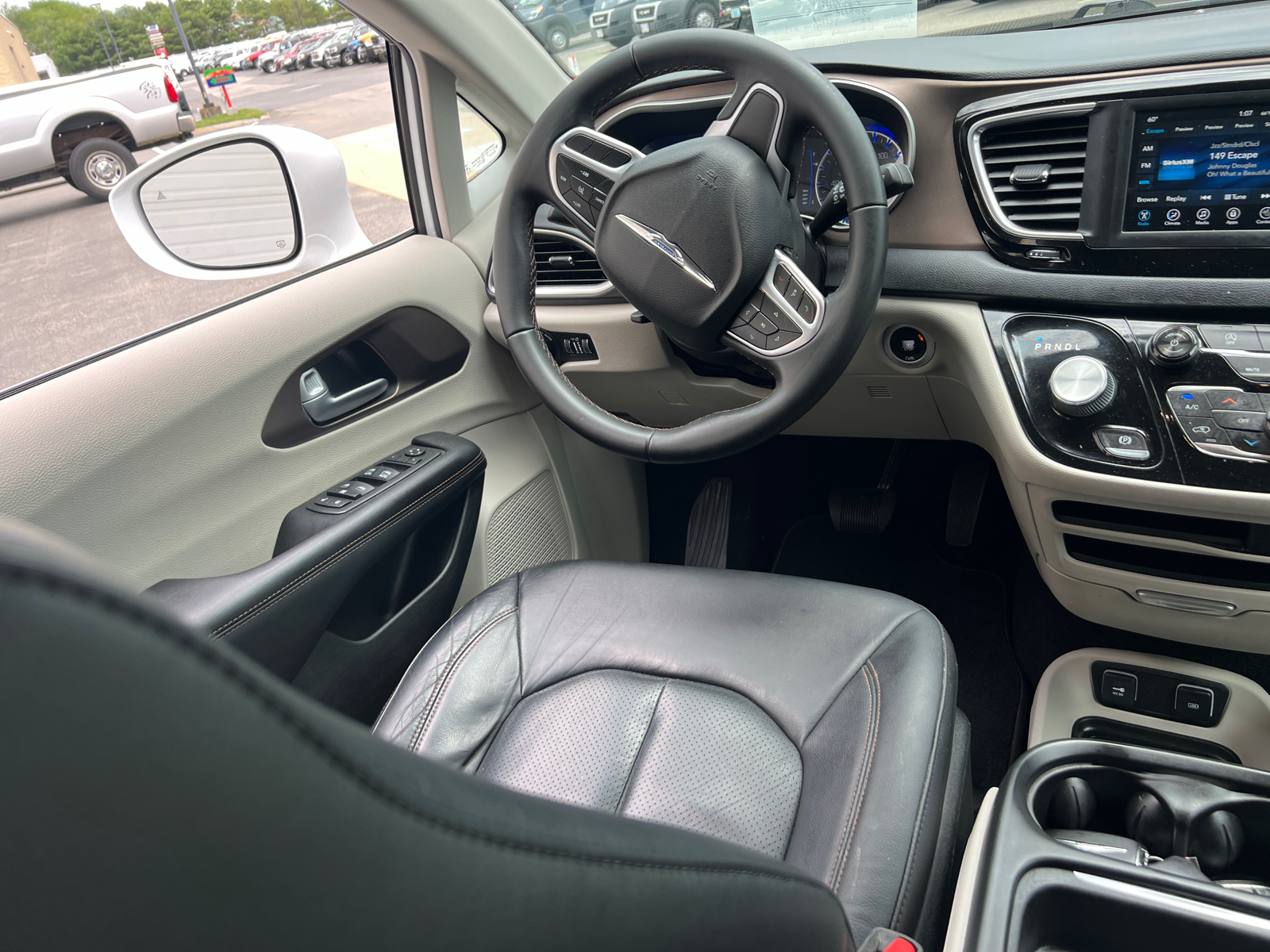 2018 Chrysler Pacifica Touring L 15