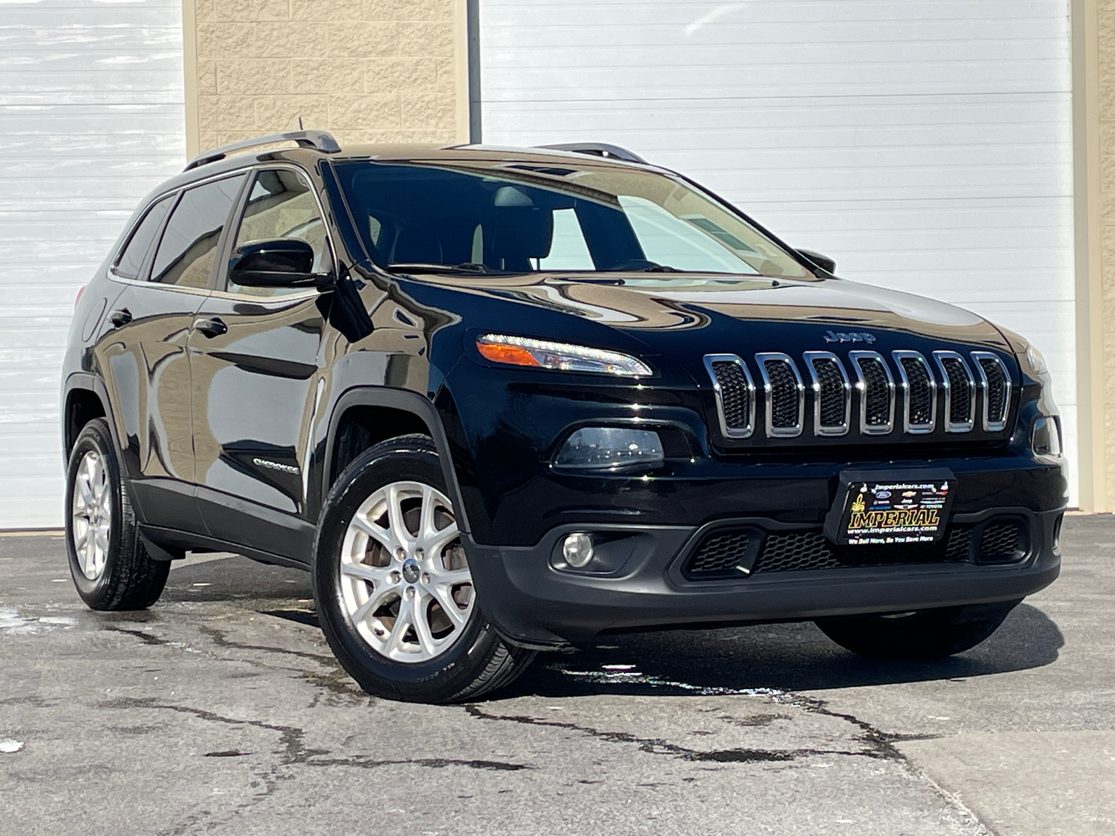 2018 Jeep Cherokee  1