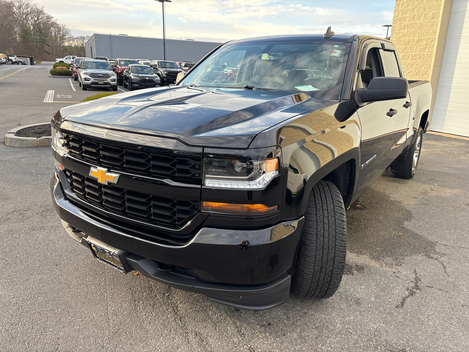 2019 Chevrolet Silverado 1500 LD Silverado Custom 4