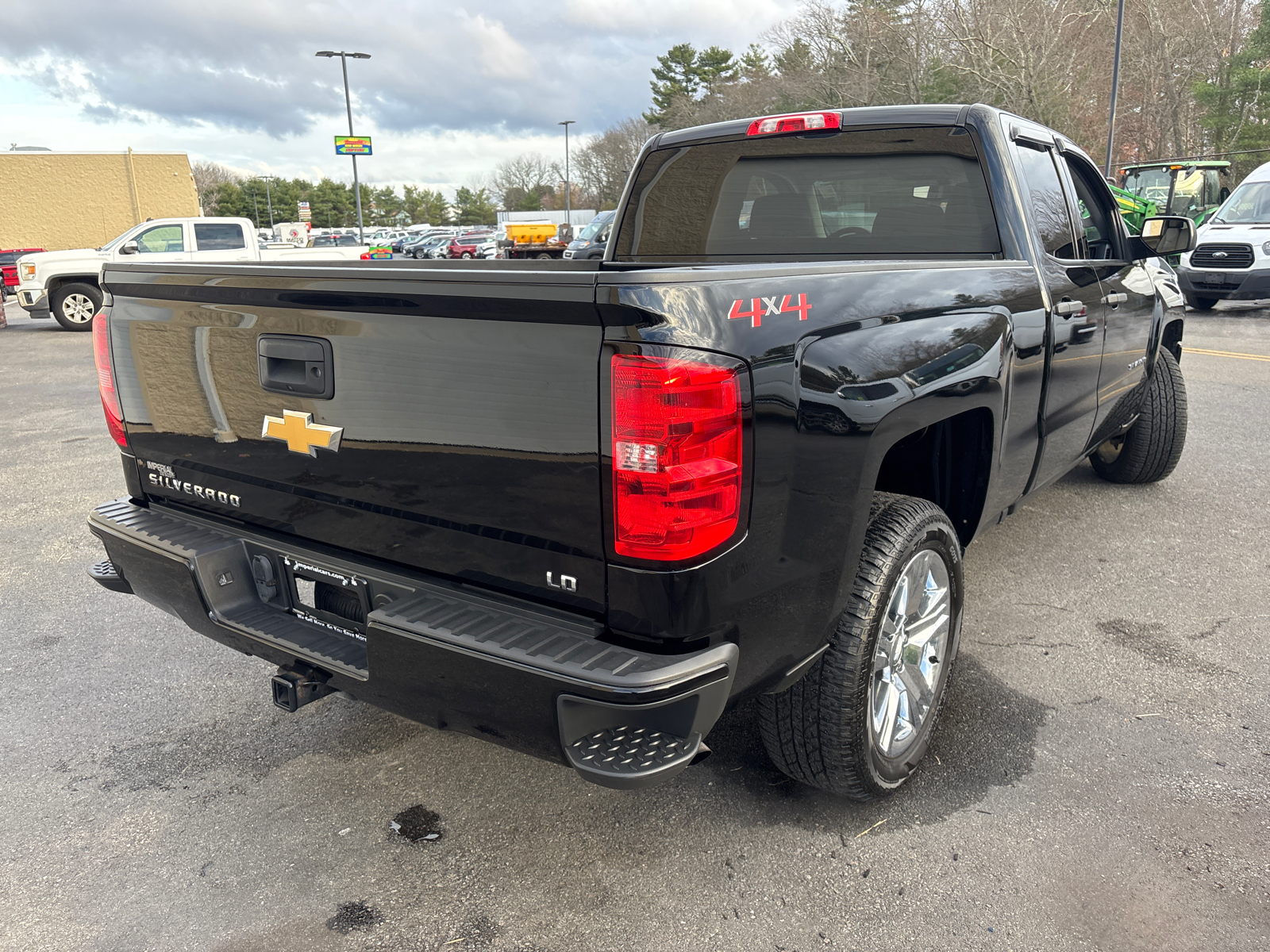 2019 Chevrolet Silverado 1500 LD Silverado Custom 11