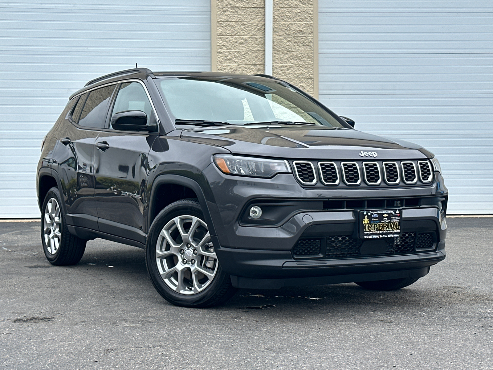 2024 Jeep Compass Latitude Lux 1