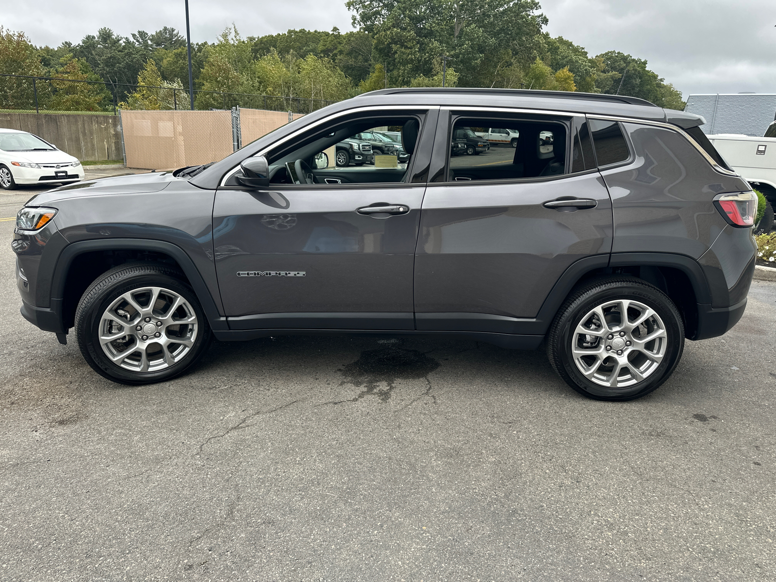 2024 Jeep Compass Latitude Lux 5