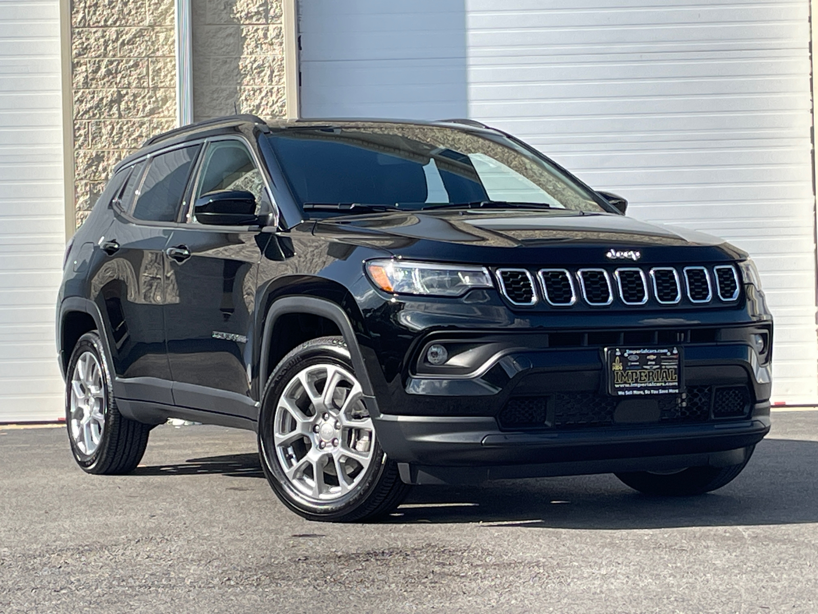 2024 Jeep Compass Latitude Lux 2