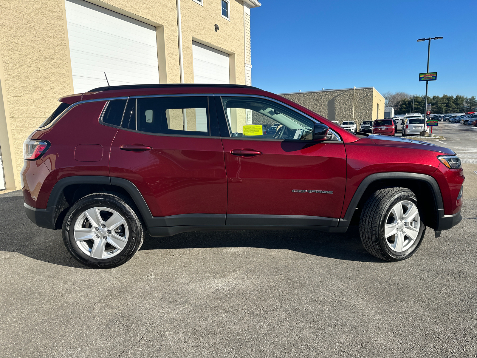 2022 Jeep Compass Latitude 11