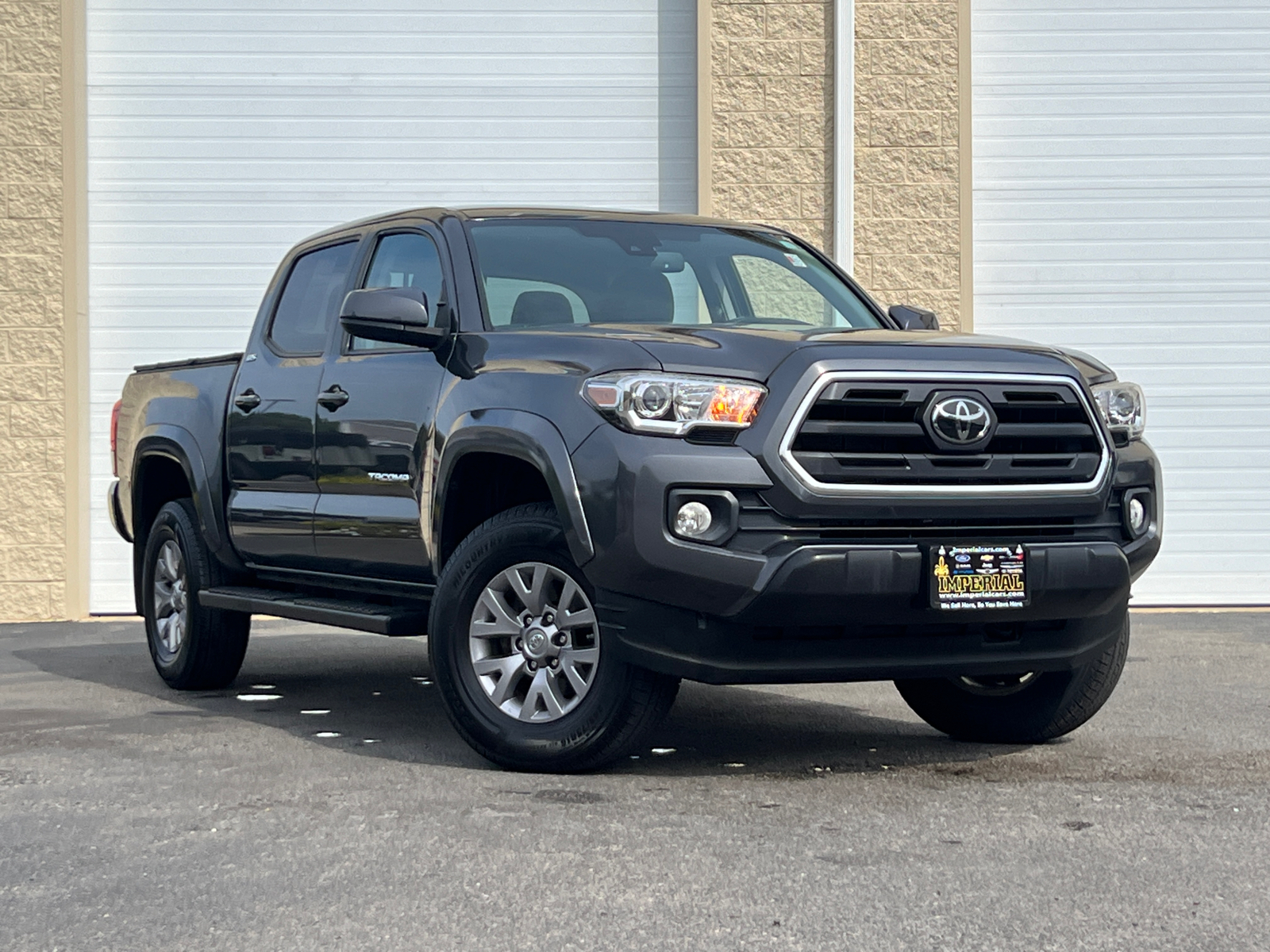 2018 Toyota Tacoma SR5 1