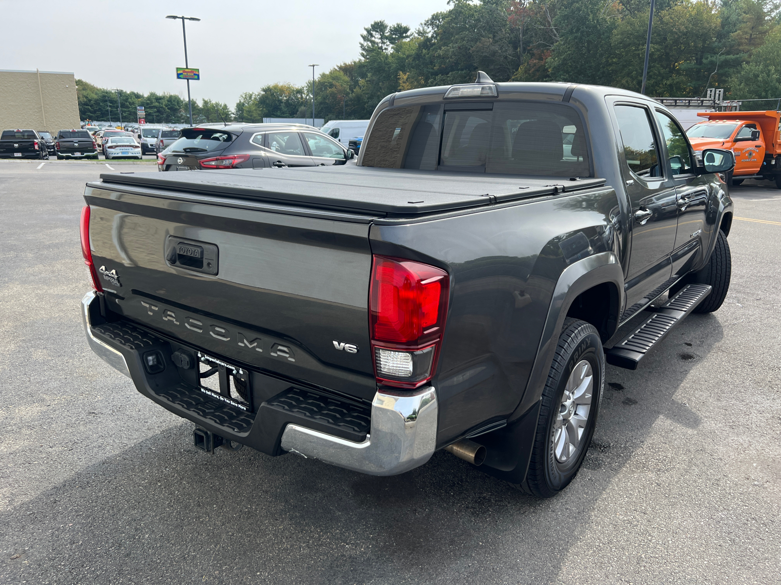 2018 Toyota Tacoma SR5 9