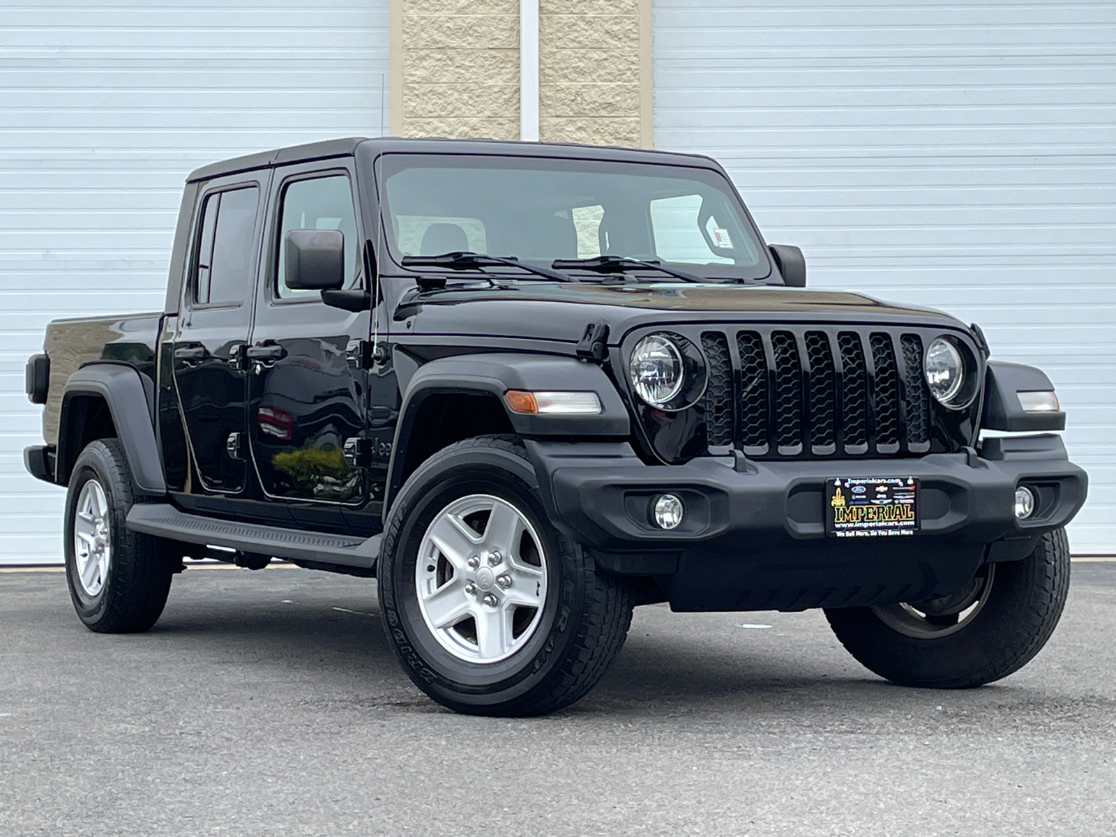 2020 Jeep Gladiator Sport 1