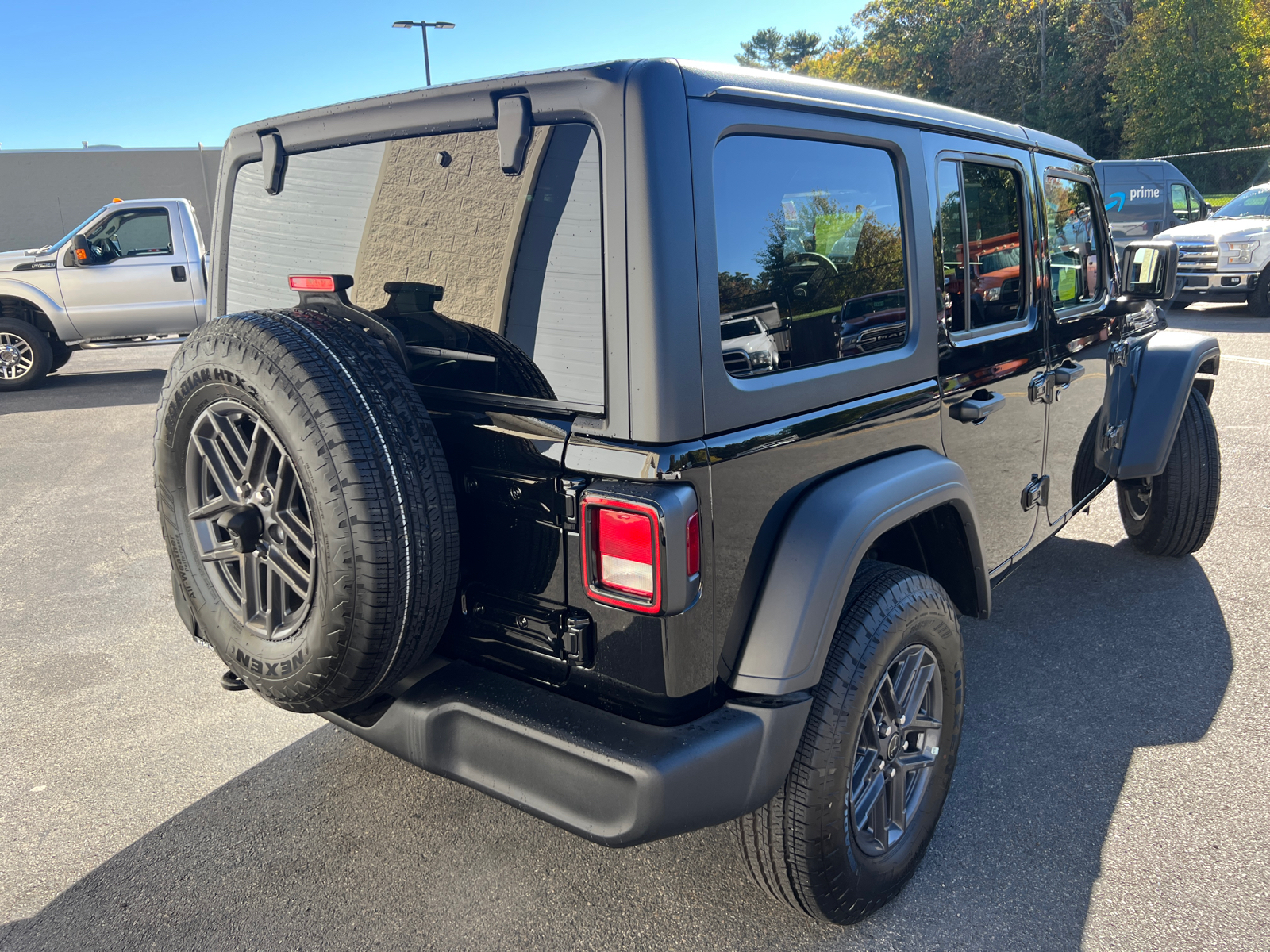 2024 Jeep Wrangler Sport S 10