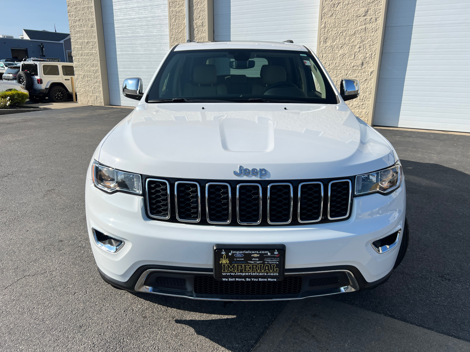 2019 Jeep Grand Cherokee Limited 3