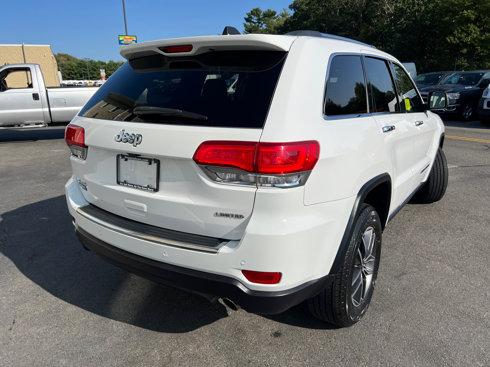 2019 Jeep Grand Cherokee Limited 10