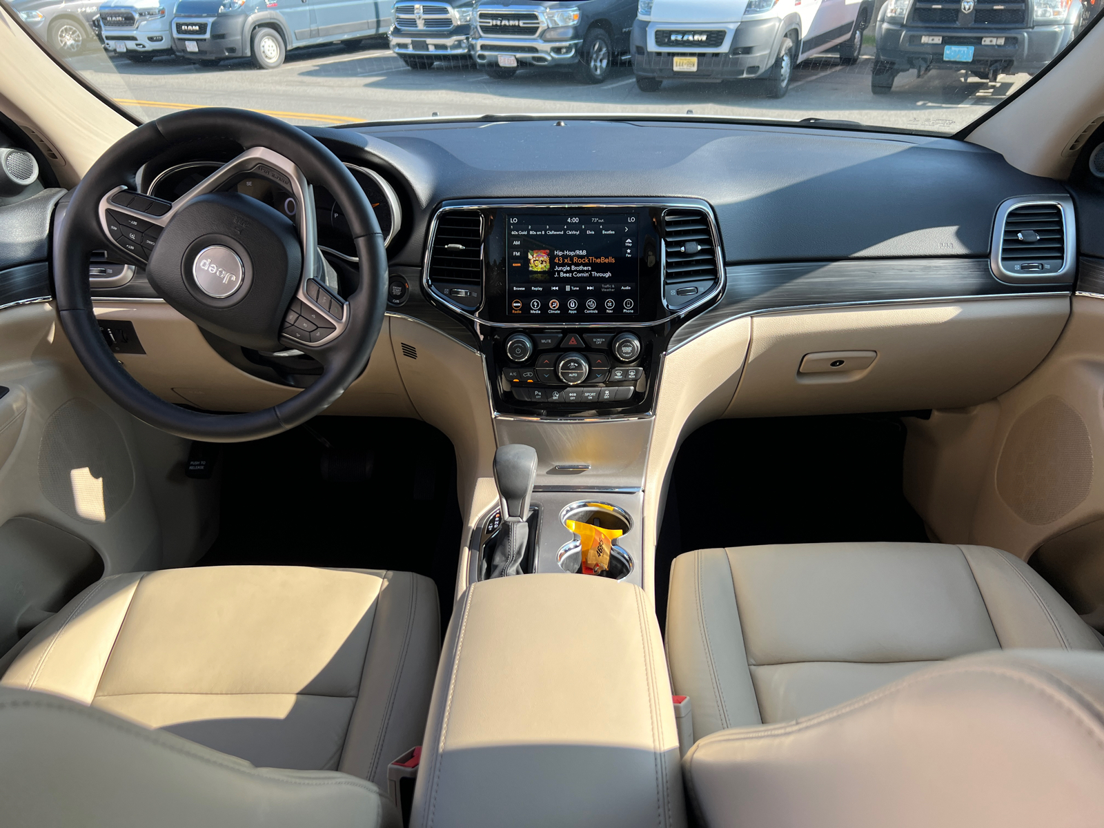 2019 Jeep Grand Cherokee Limited 15