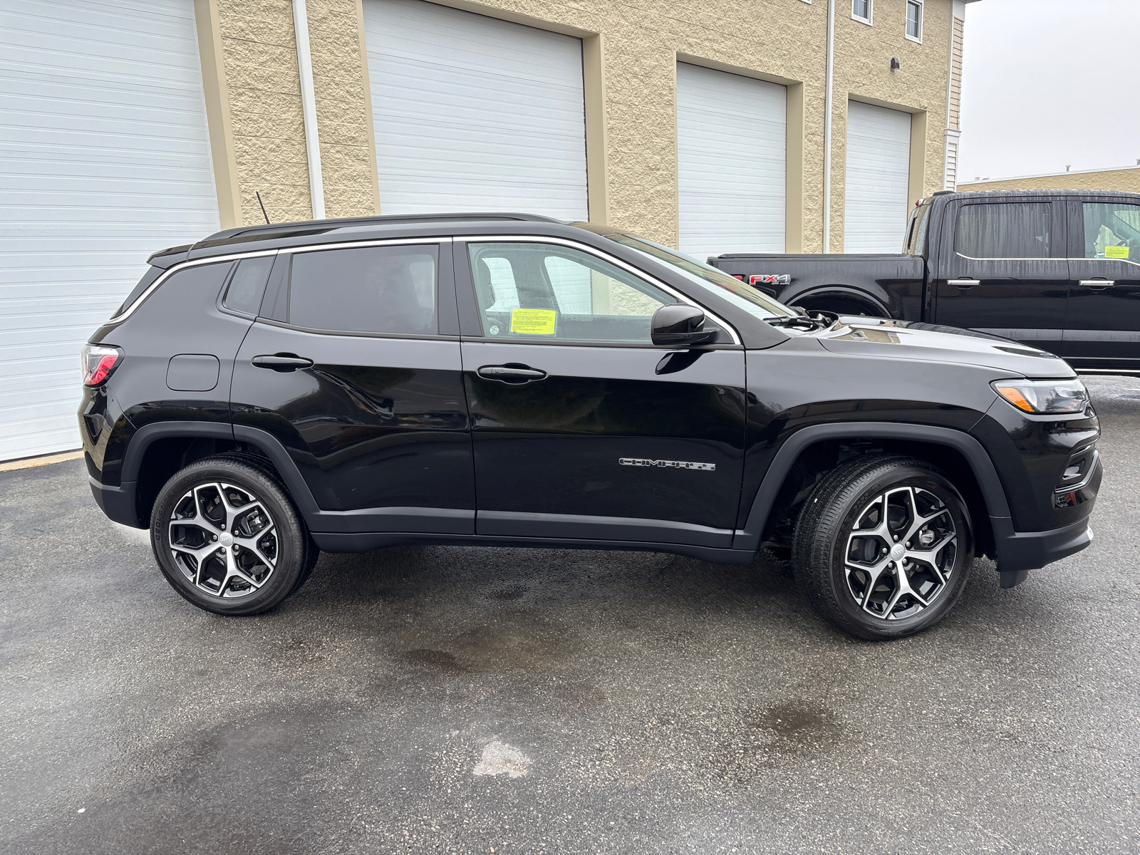 2024 Jeep Compass Limited 12