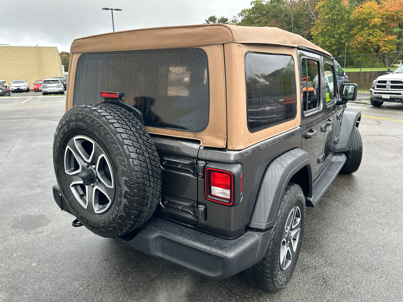 2020 Jeep Wrangler Unlimited Sport 10