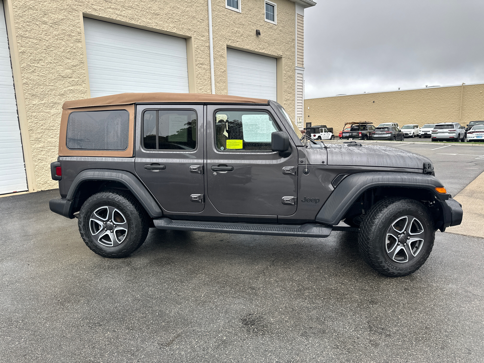 2020 Jeep Wrangler Unlimited Sport 11