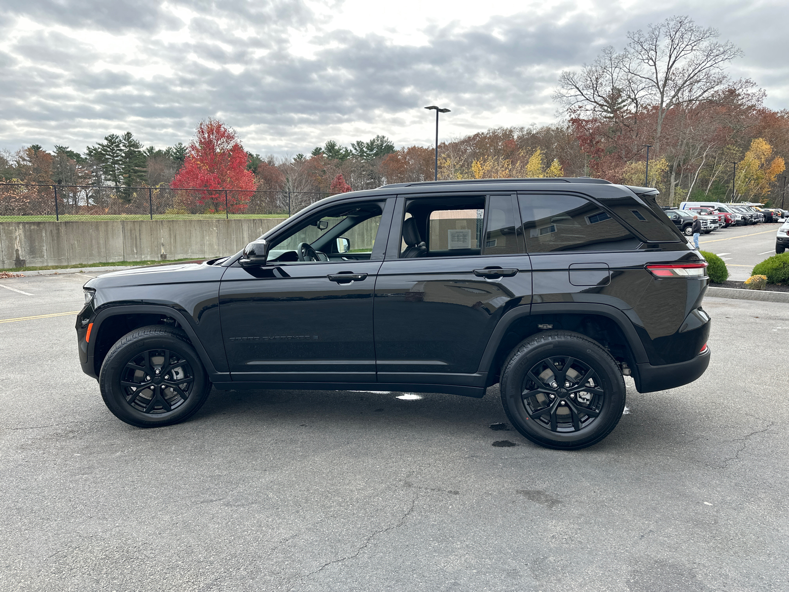 2024 Jeep Grand Cherokee Altitude X 5