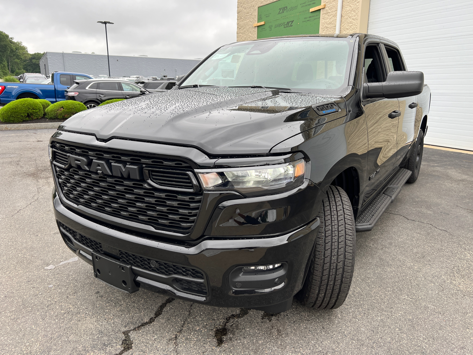 2025 Ram 1500 Tradesman 4