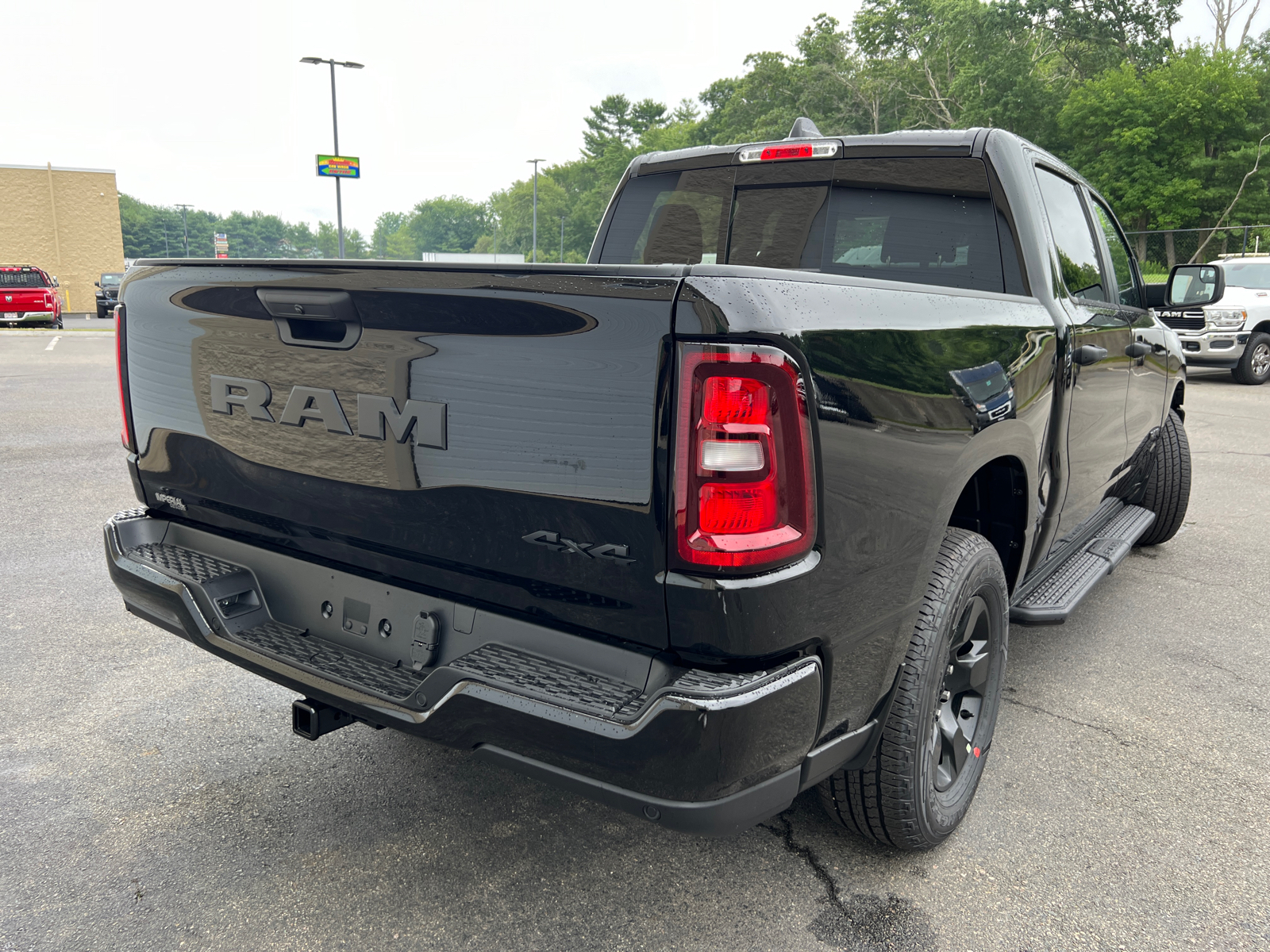 2025 Ram 1500 Tradesman 10