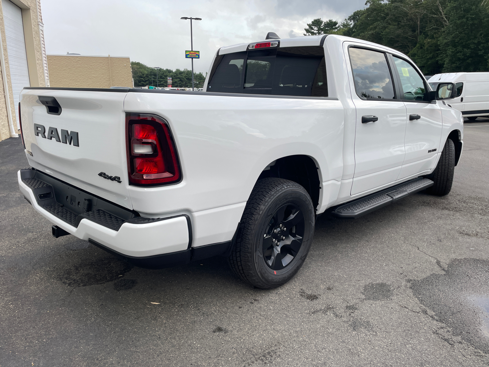 2025 Ram 1500 Tradesman 13