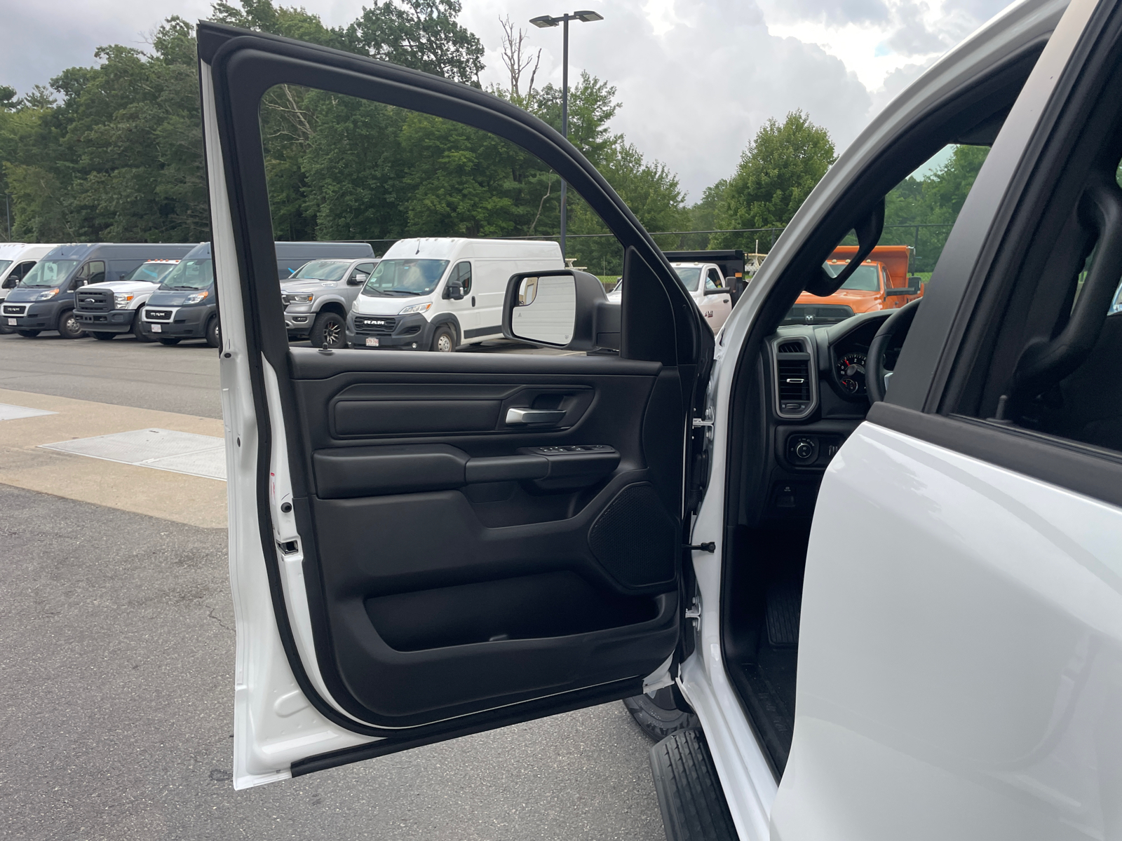 2025 Ram 1500 Tradesman 20