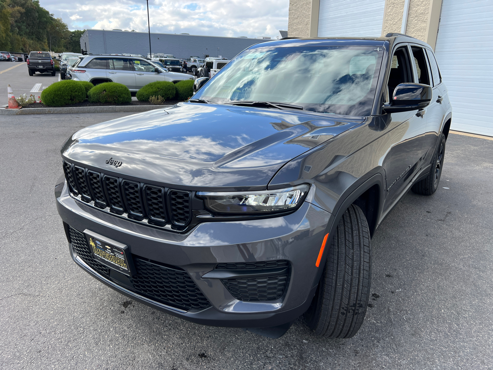 2025 Jeep Grand Cherokee Altitude X 4