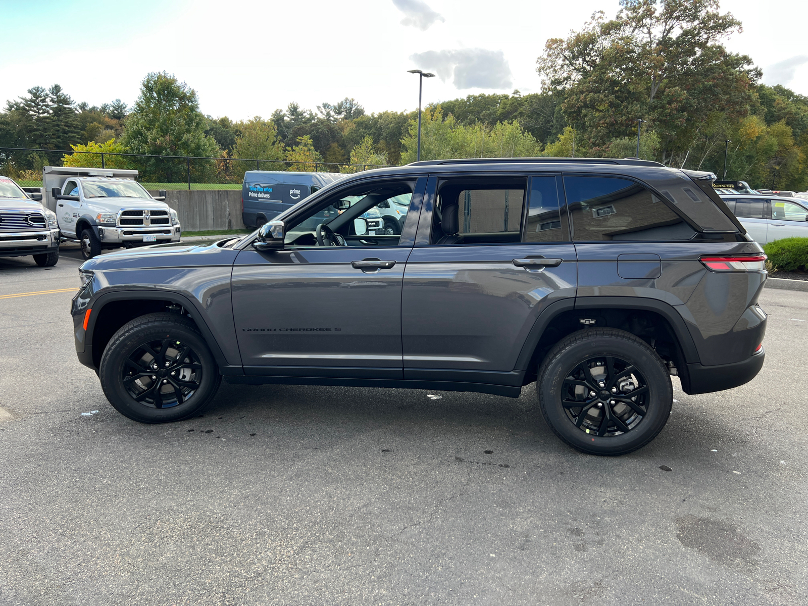 2025 Jeep Grand Cherokee Altitude X 5