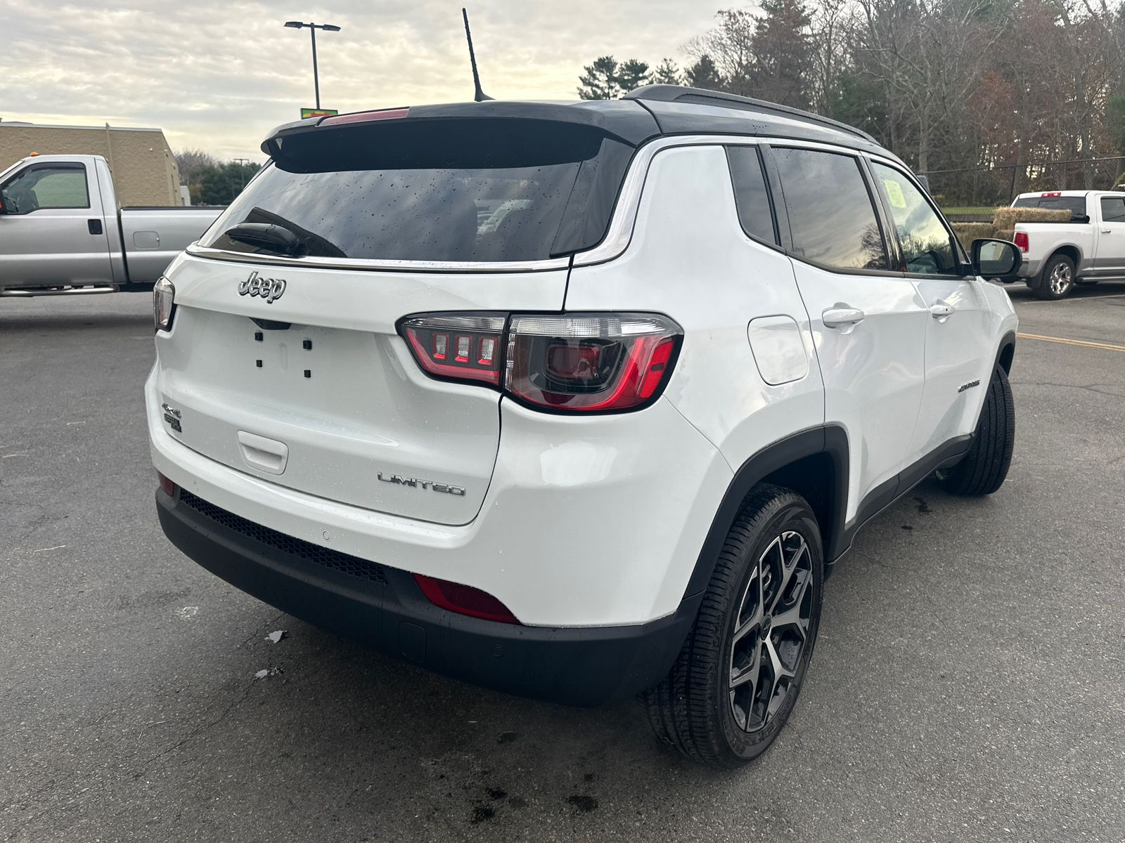 2025 Jeep Compass Limited 11