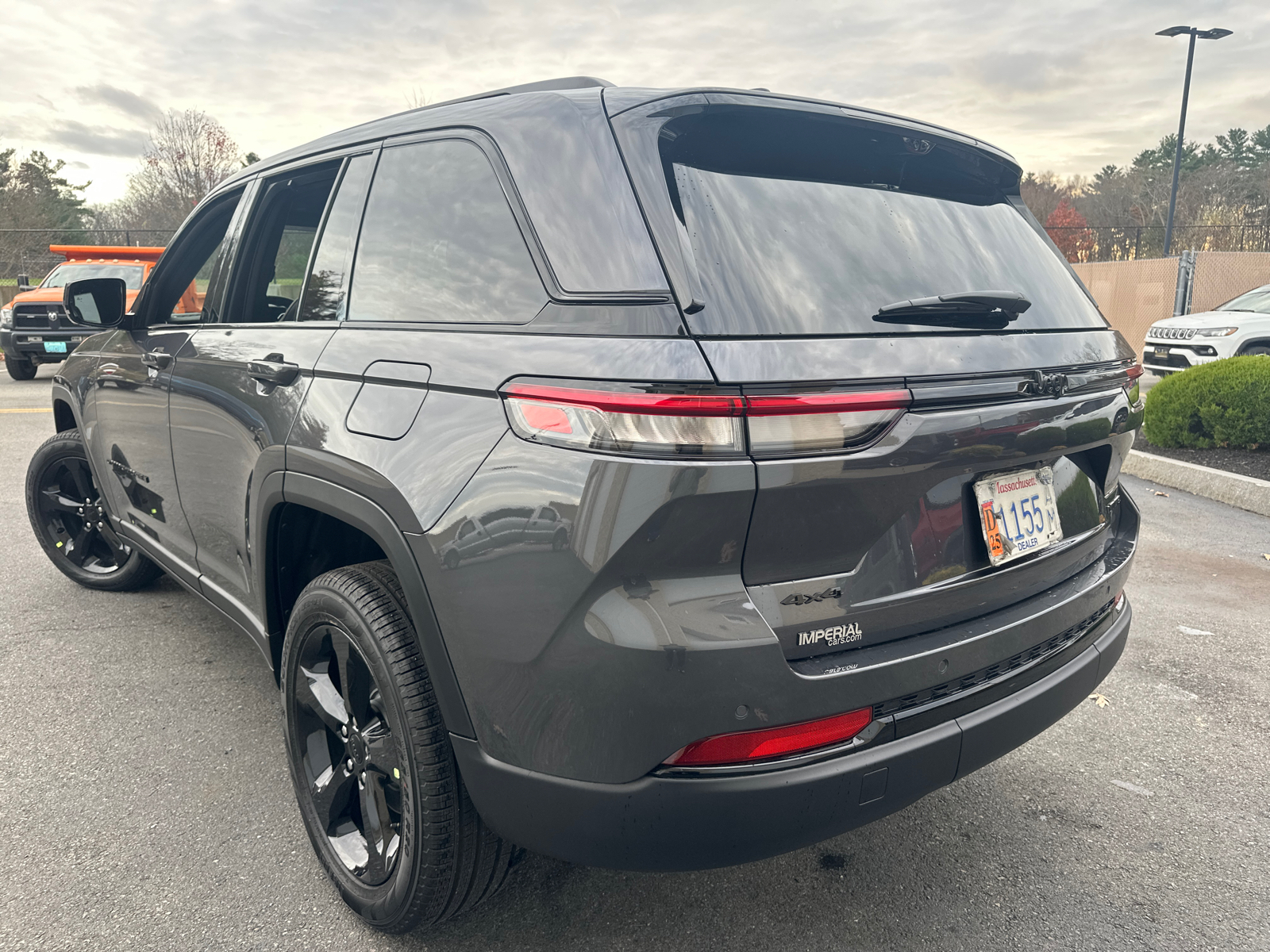 2025 Jeep Grand Cherokee Limited 8