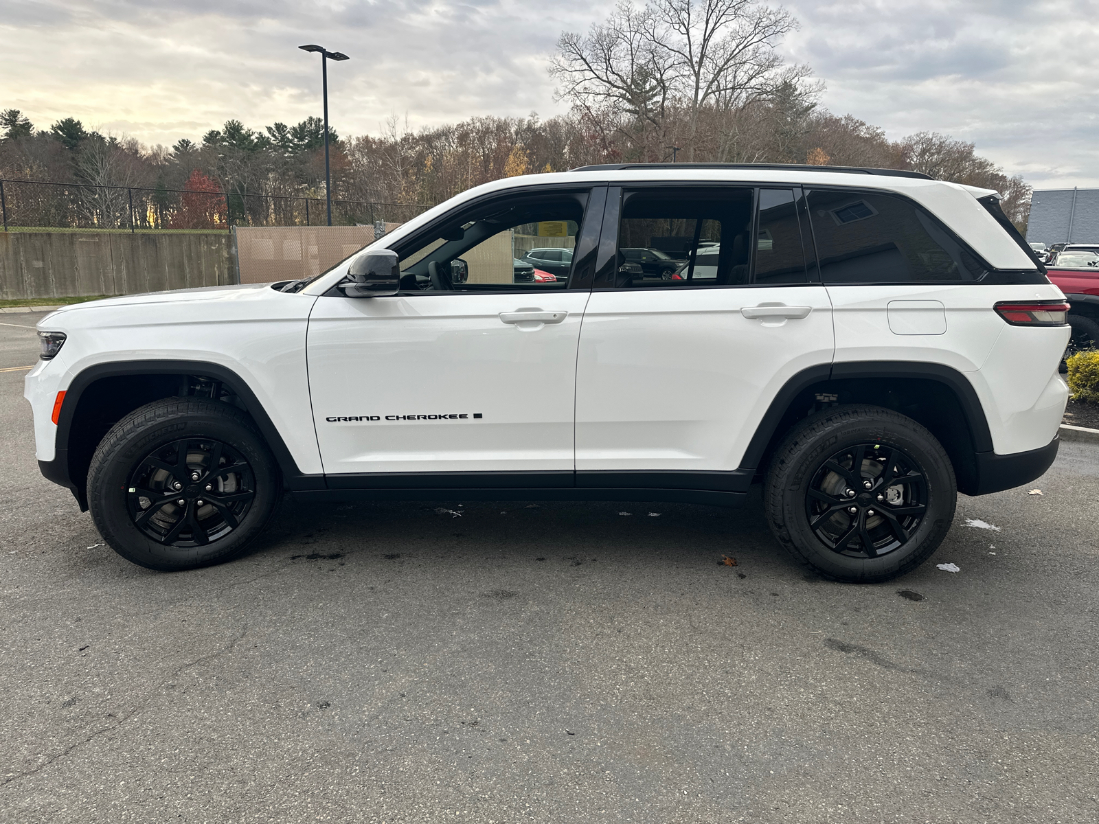 2025 Jeep Grand Cherokee Altitude X 5