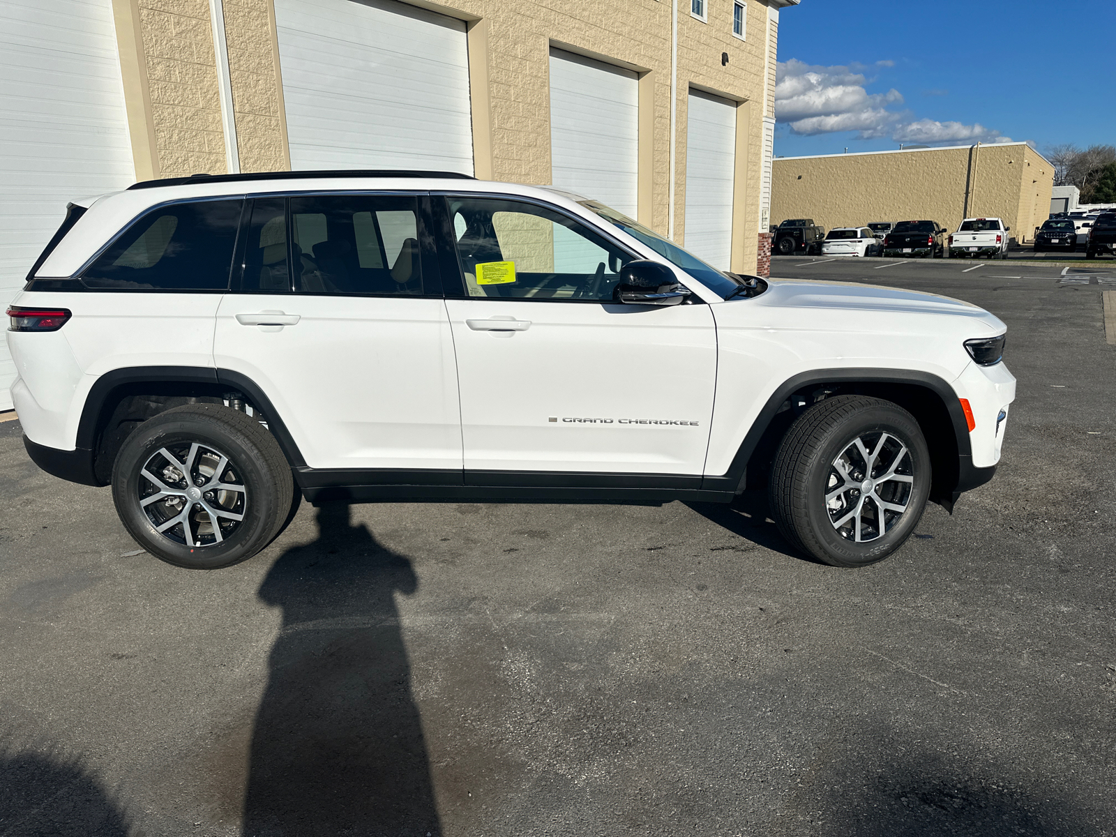 2025 Jeep Grand Cherokee Limited 12