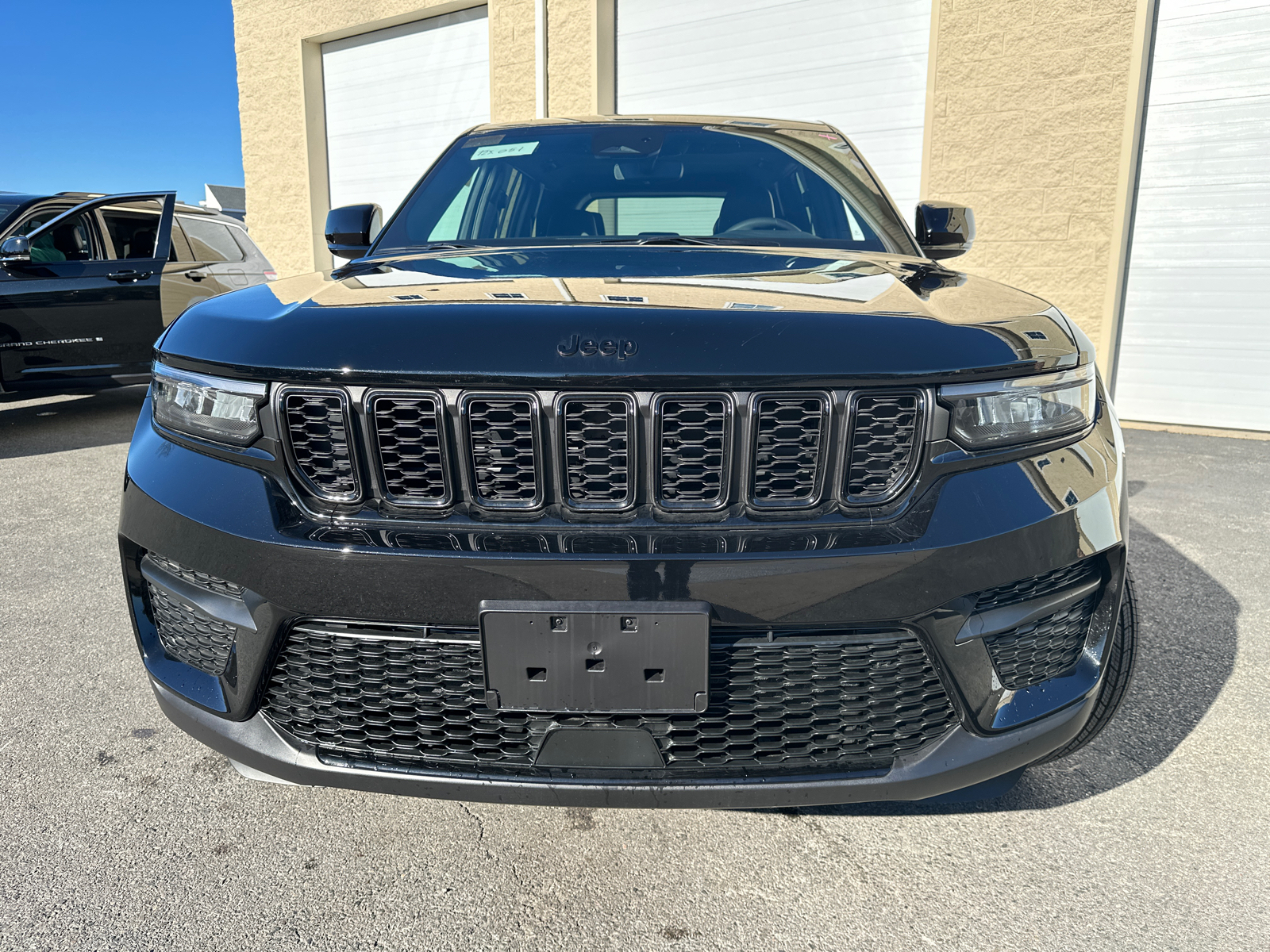 2025 Jeep Grand Cherokee Altitude X 3