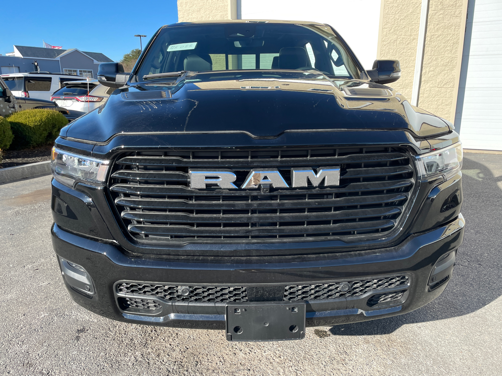 2025 Ram 1500 Laramie 3