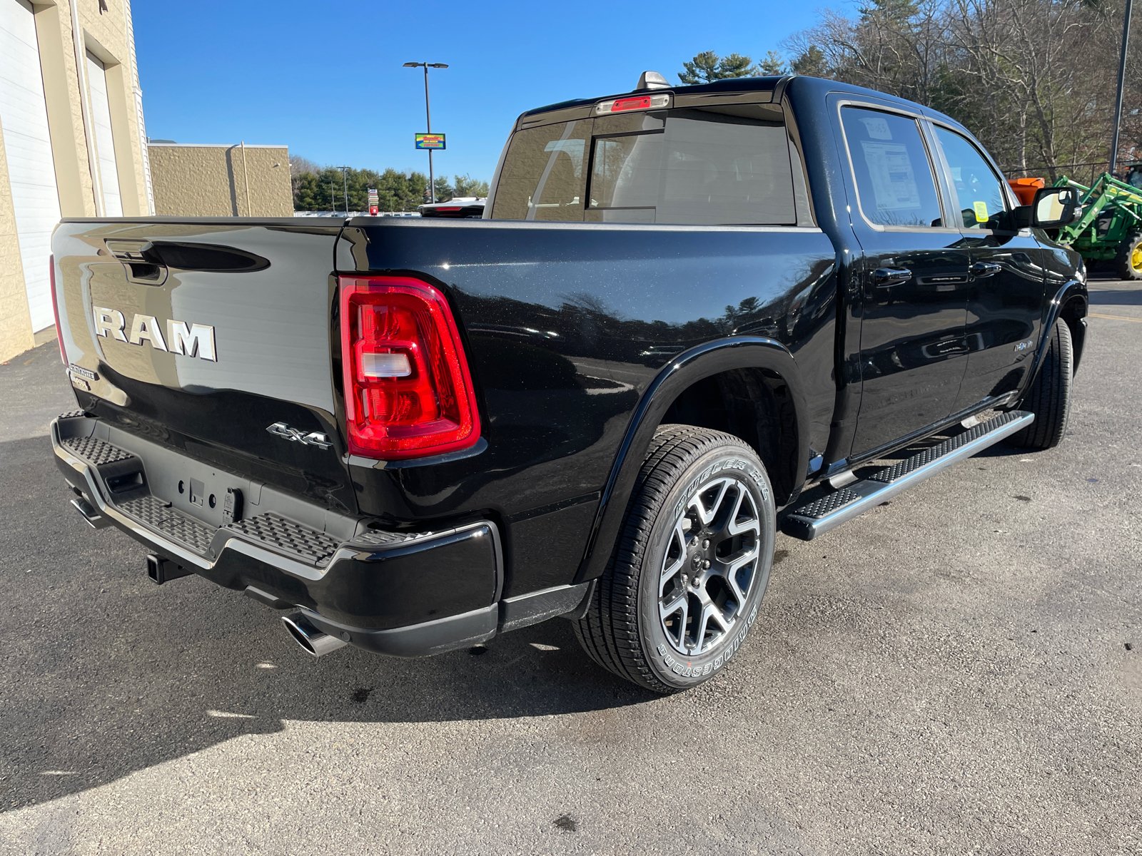 2025 Ram 1500 Laramie 14