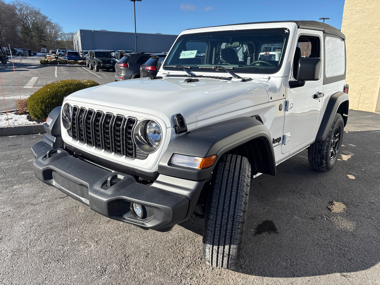 2025 Jeep Wrangler Sport 4