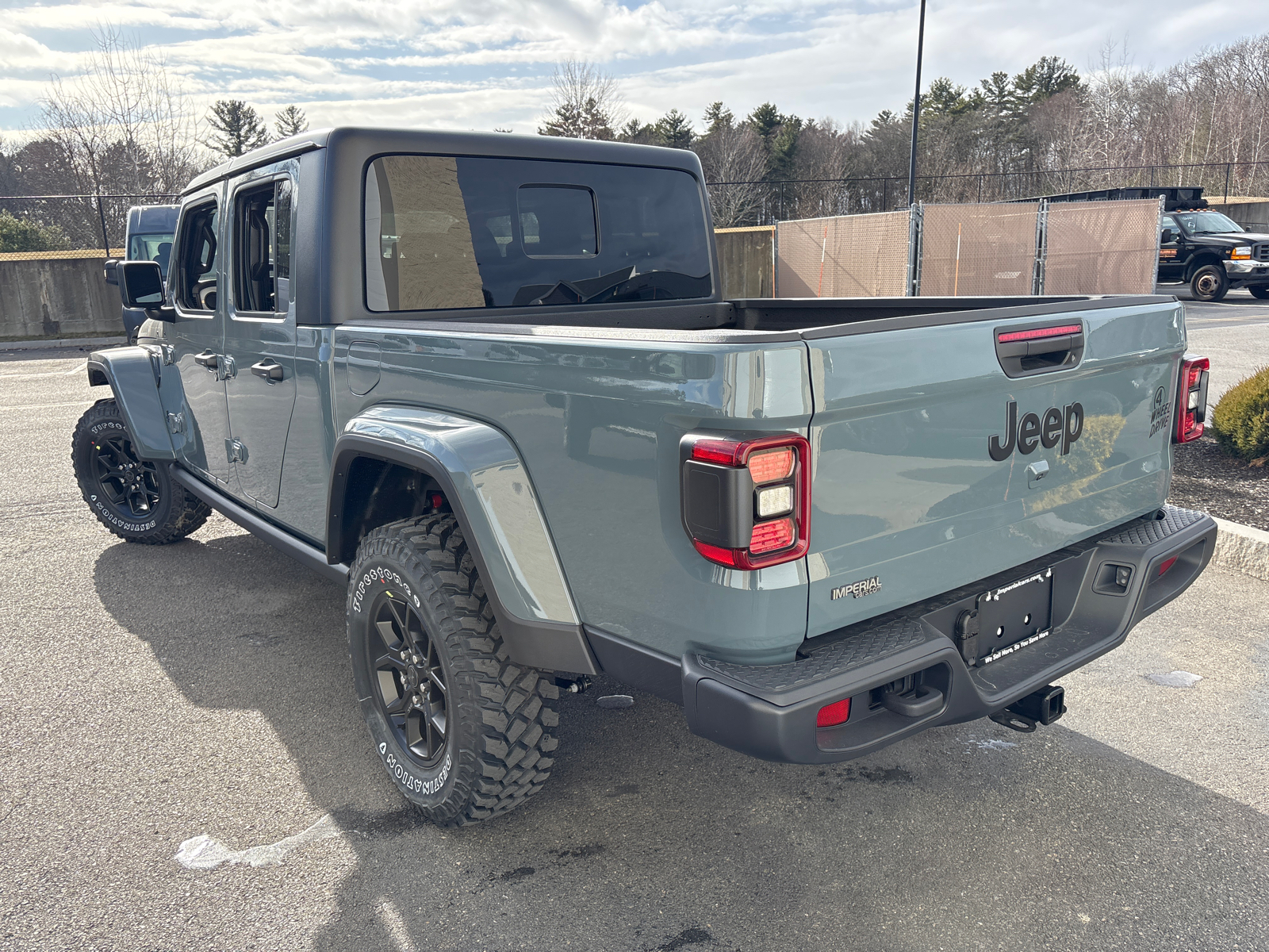 2025 Jeep Gladiator  8