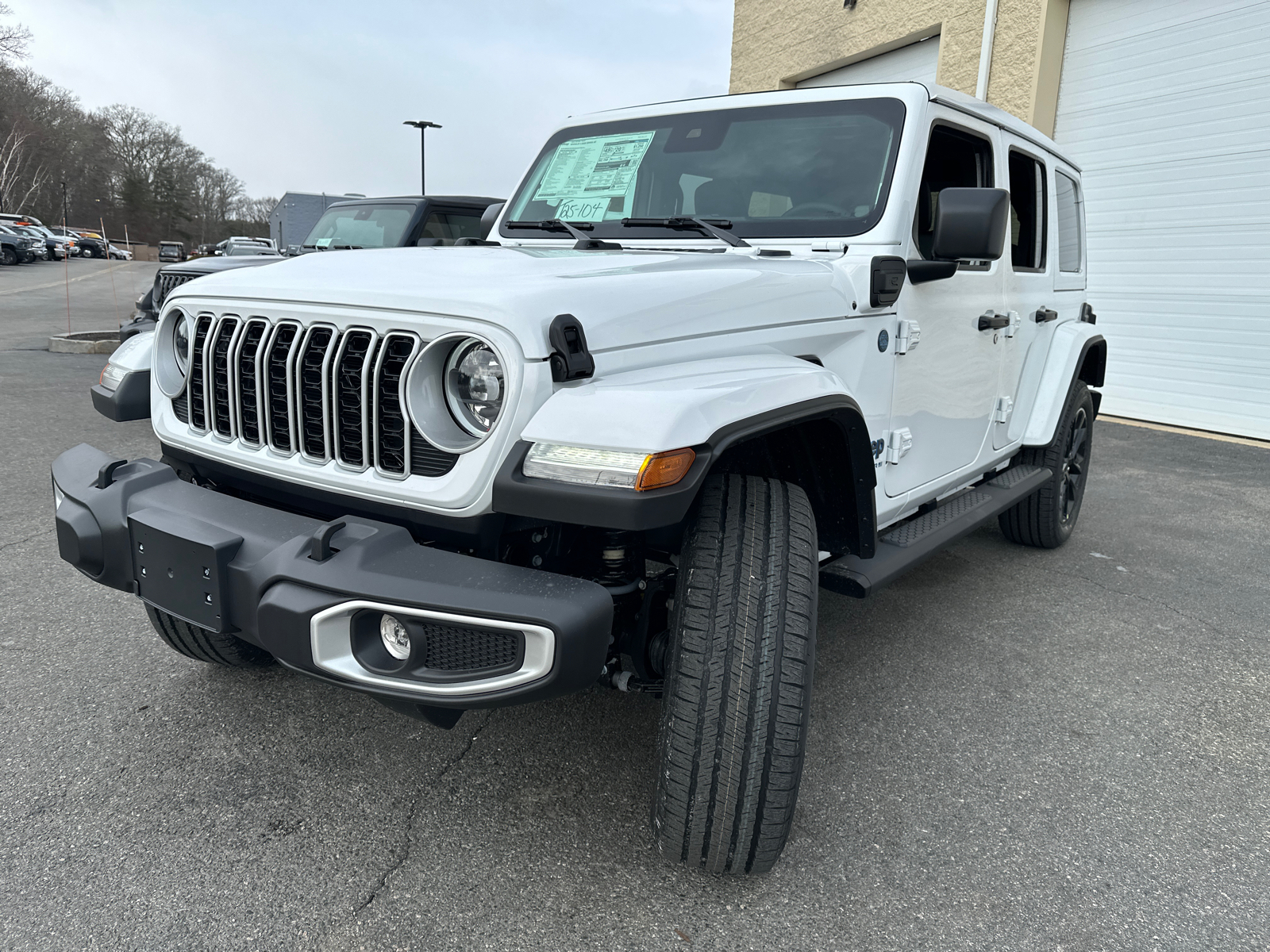 2025 Jeep Wrangler Sahara 4xe 4