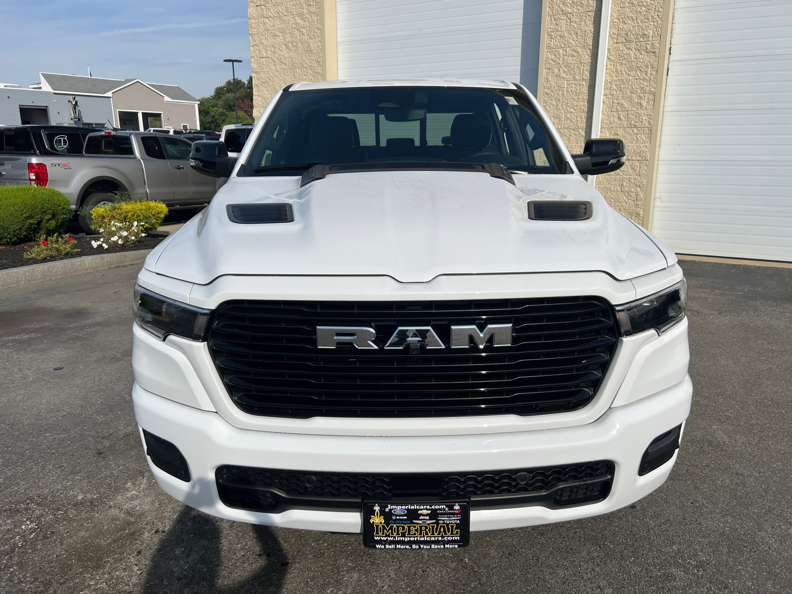 2025 Ram 1500 Laramie 3