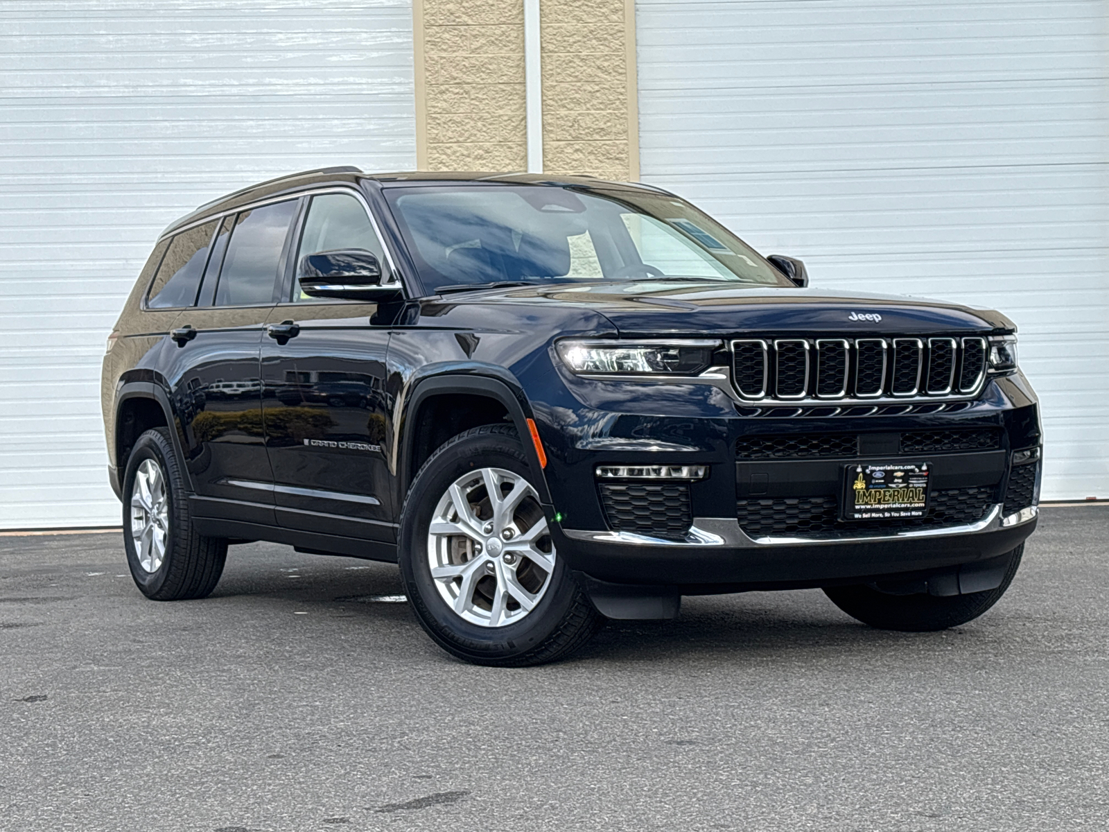 2023 Jeep Grand Cherokee L Limited 1