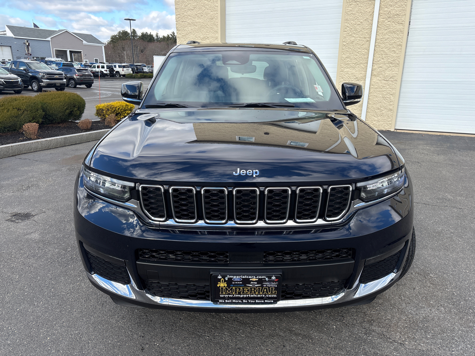 2023 Jeep Grand Cherokee L Limited 3