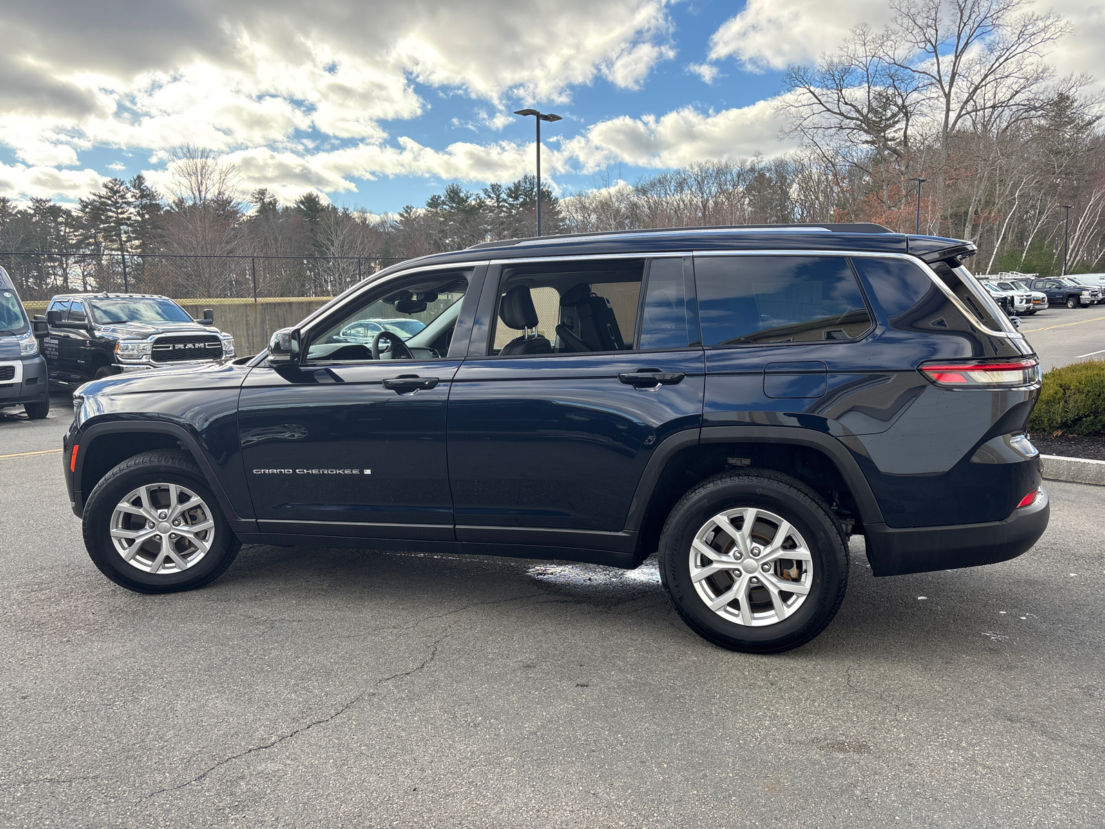 2023 Jeep Grand Cherokee L Limited 5