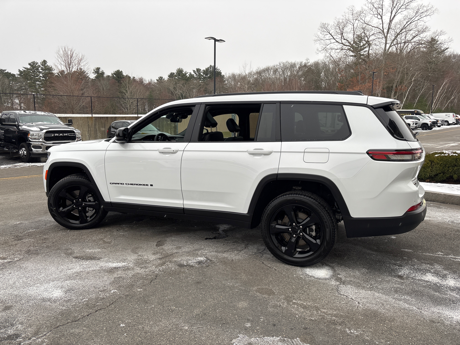 2025 Jeep Grand Cherokee L  5