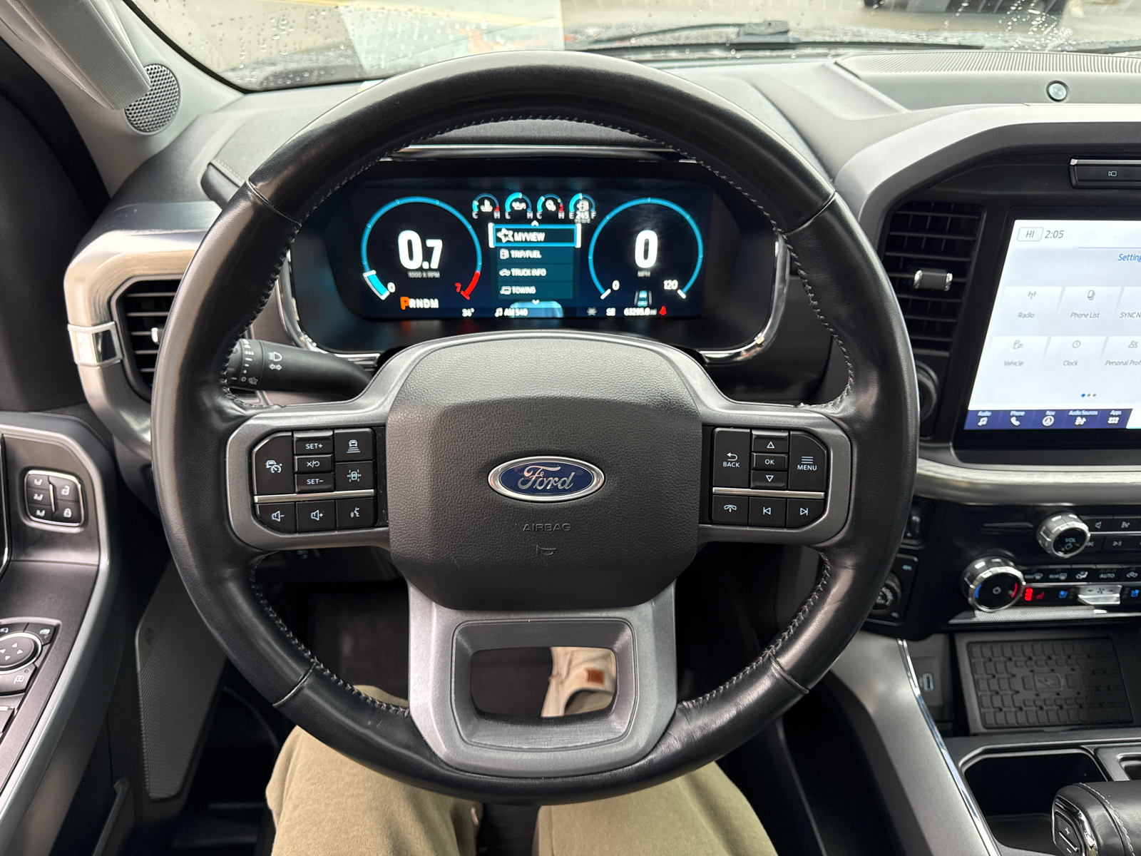 2023 Ford F-150 Lariat 21