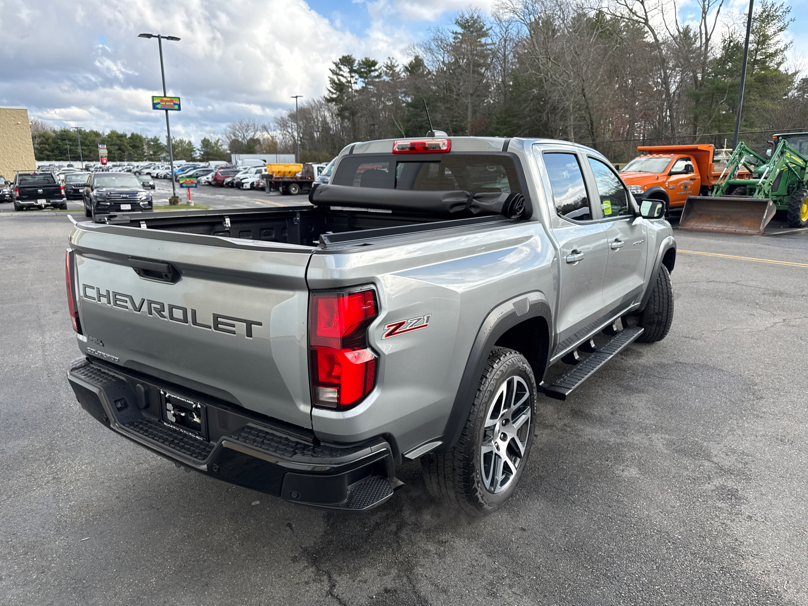 2024 Chevrolet Colorado  11