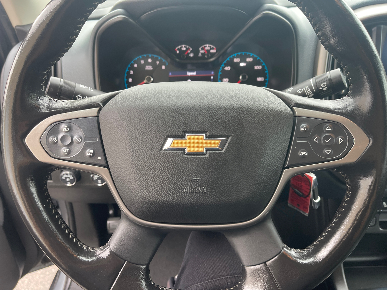 2022 Chevrolet Colorado Z71 23