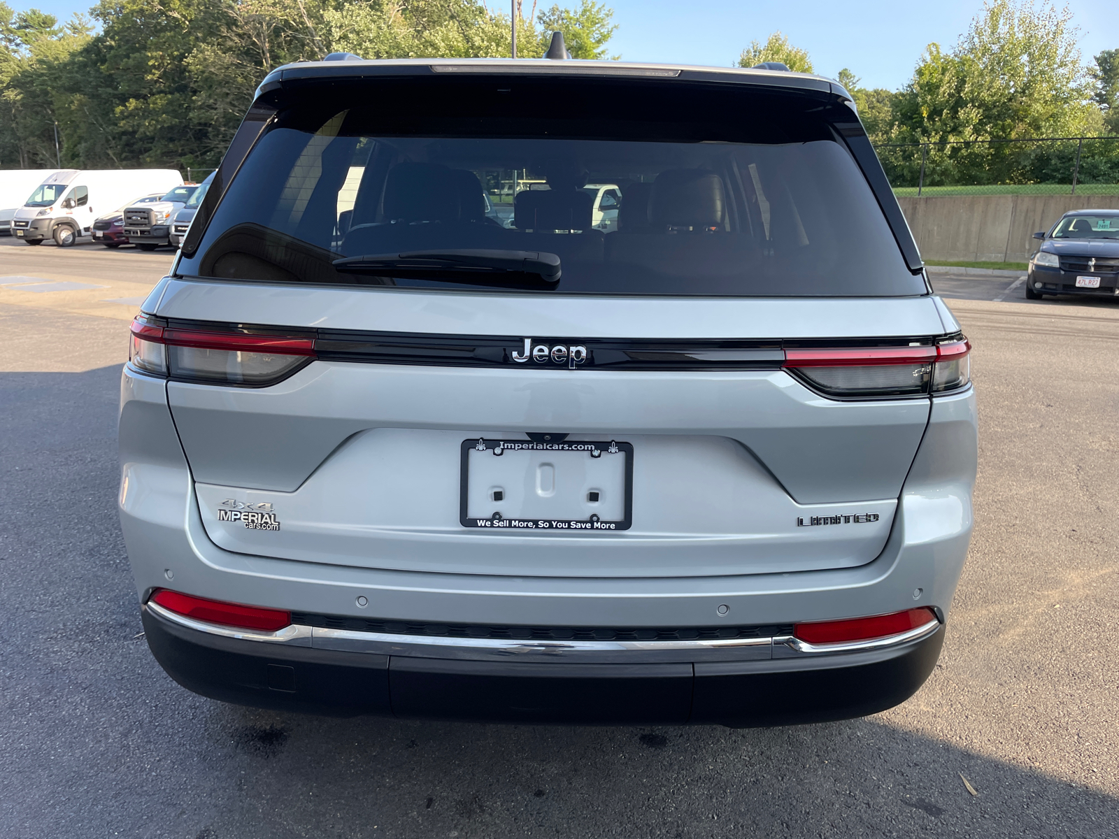 2022 Jeep Grand Cherokee Limited 10