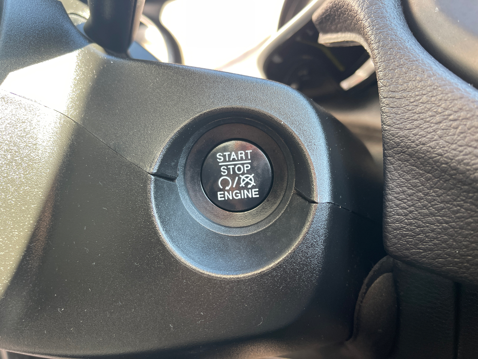 2017 Jeep Compass  26