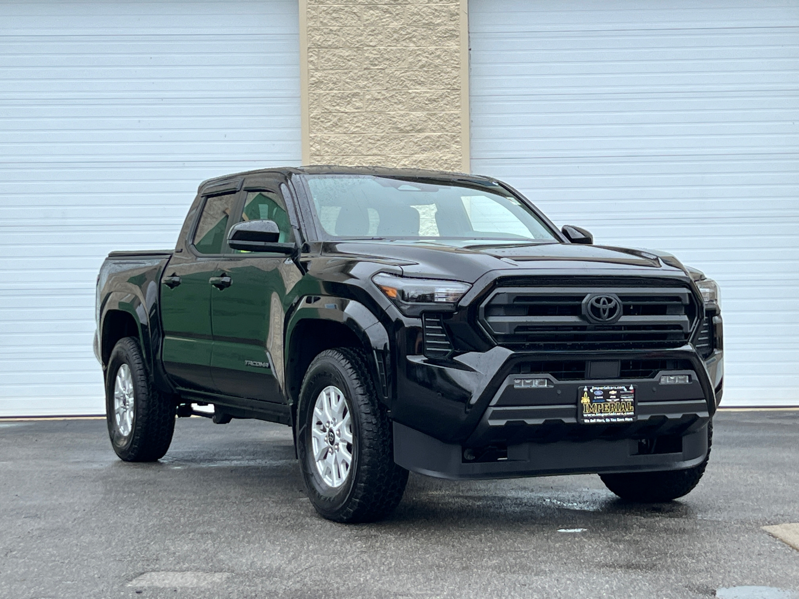 2024 Toyota Tacoma SR5 1