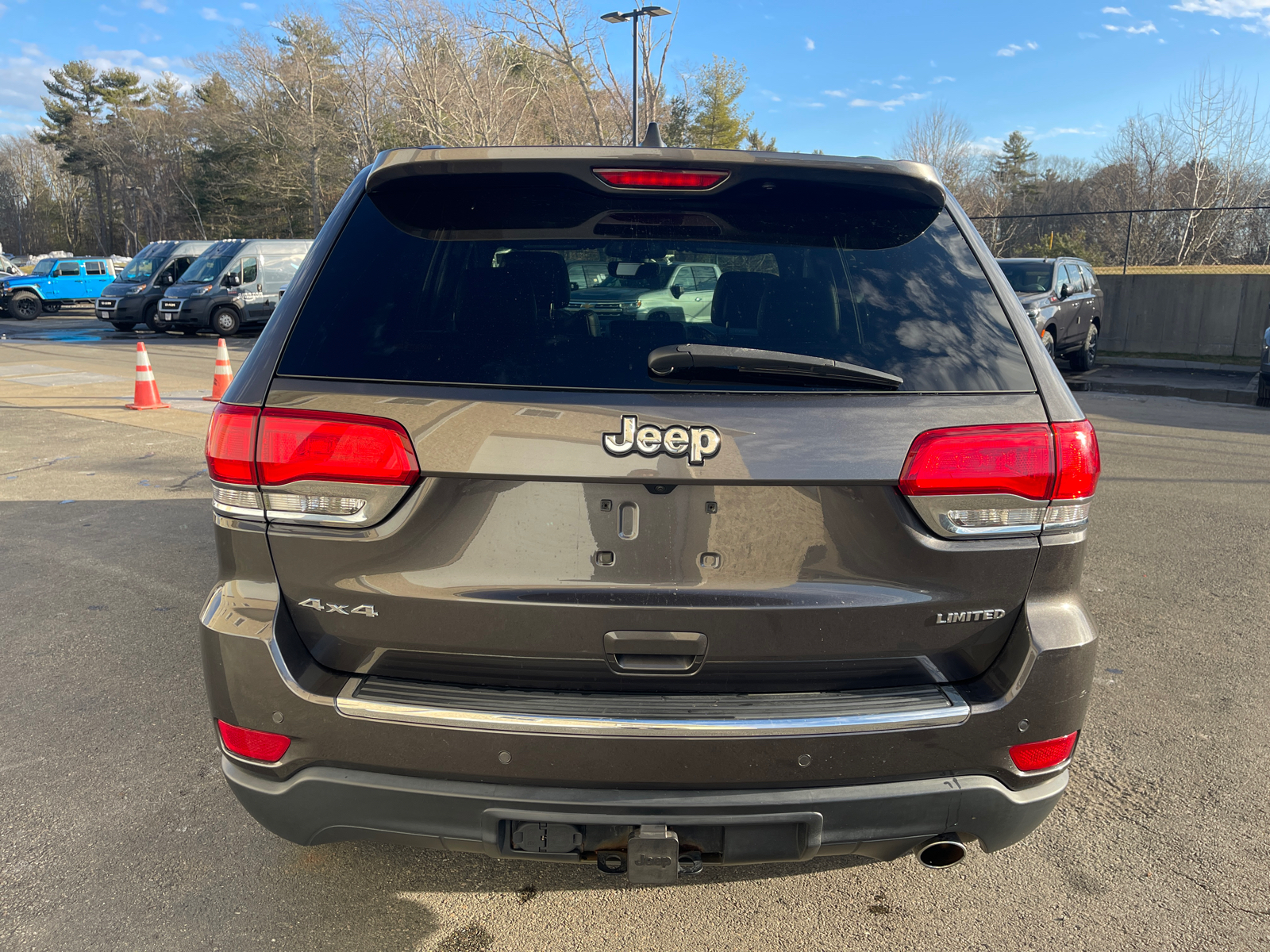 2017 Jeep Grand Cherokee Limited 9